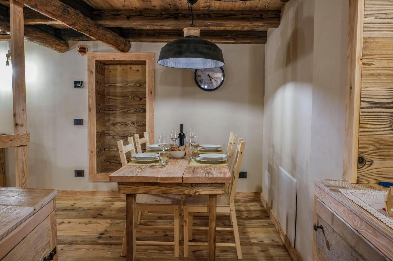 Rascard Monterosa Apartment